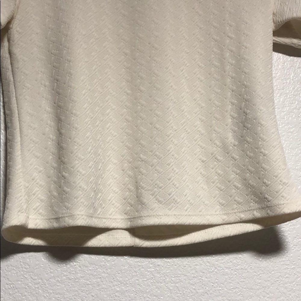 Top - Picture 3 of 3